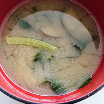 茄子、ほうれん草の味噌汁