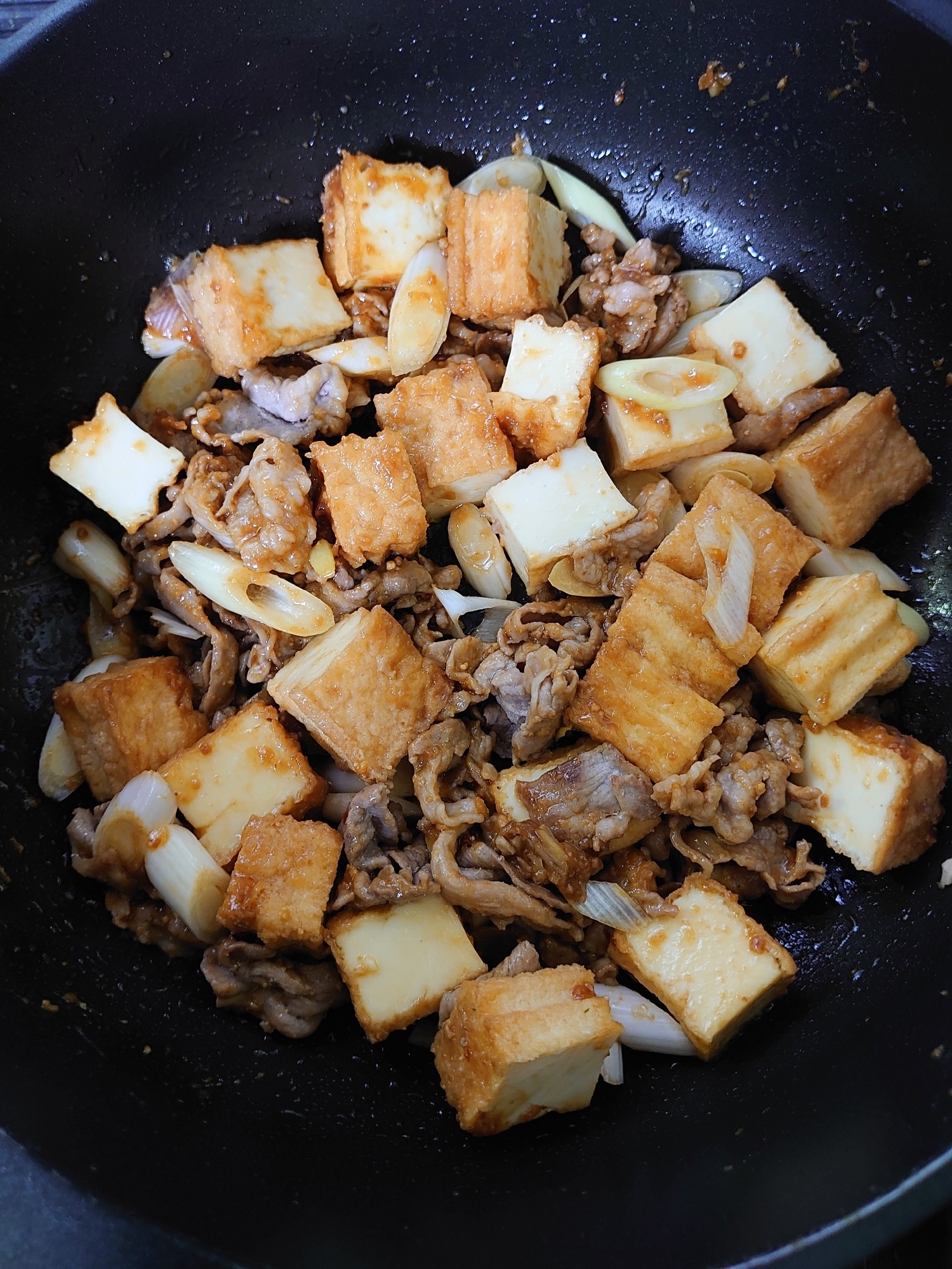 豚こまと厚揚げのピリ辛味噌炒め