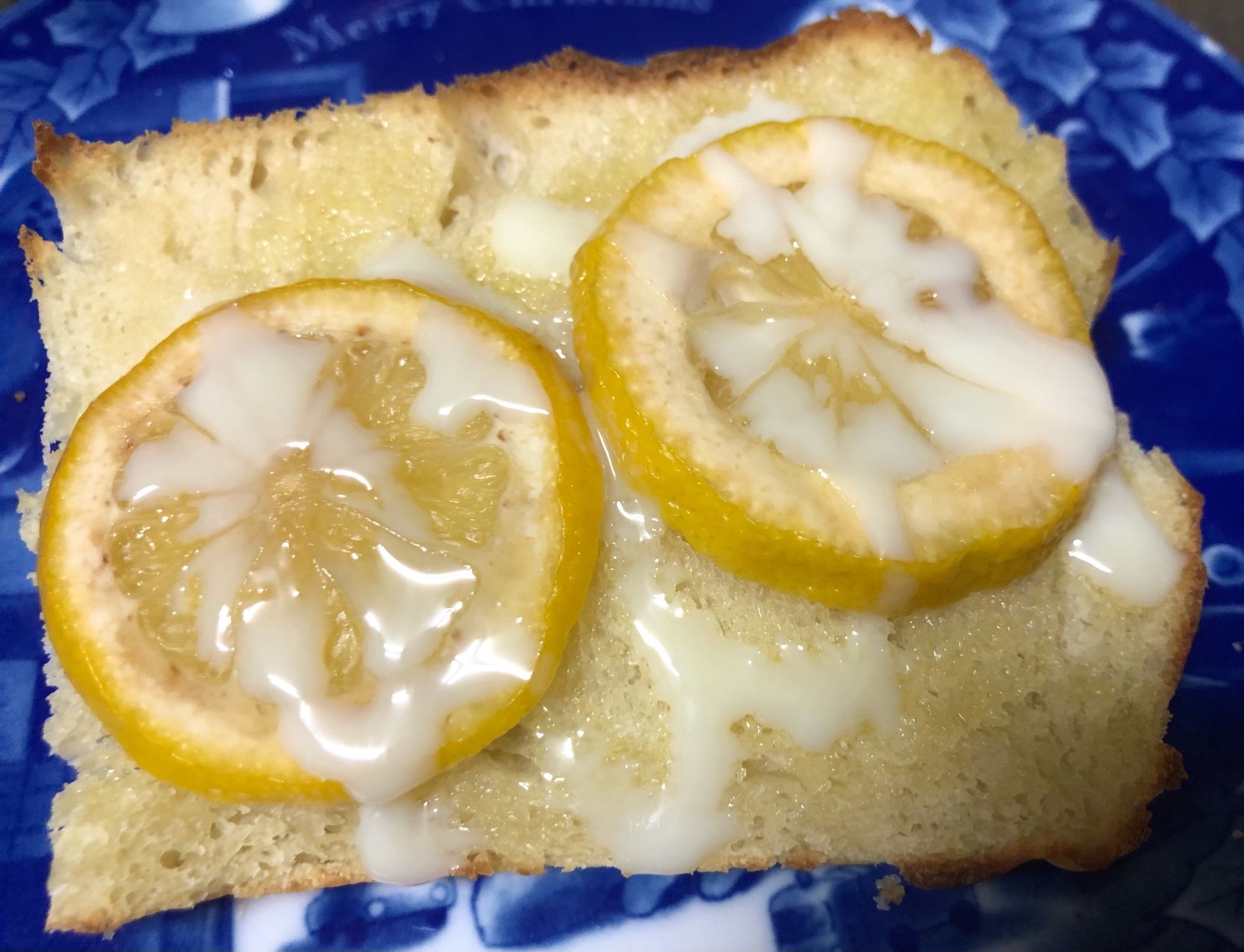 爽やかな美味しさ☆はちみつレモン練乳トースト