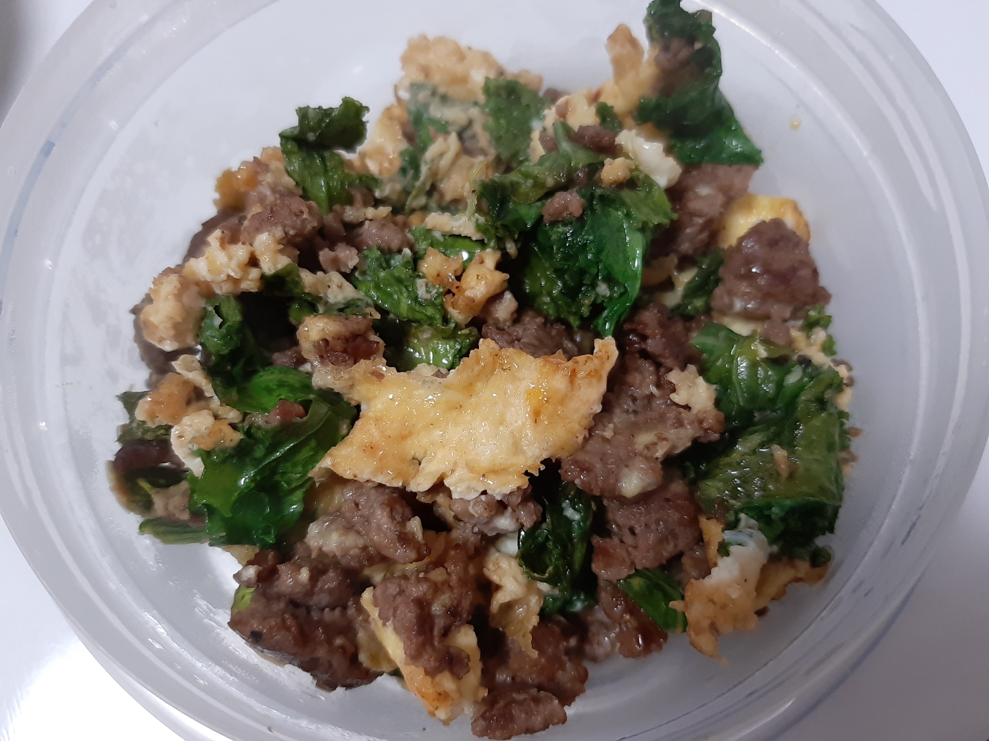 挽き肉とケールの卵炒め