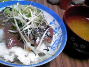 刺身カツオのせご飯 レシピ 作り方 By はっとはっと 楽天レシピ 刺身カツオのせご飯 レシピ 作り方 By はっとはっと 楽天レシピ