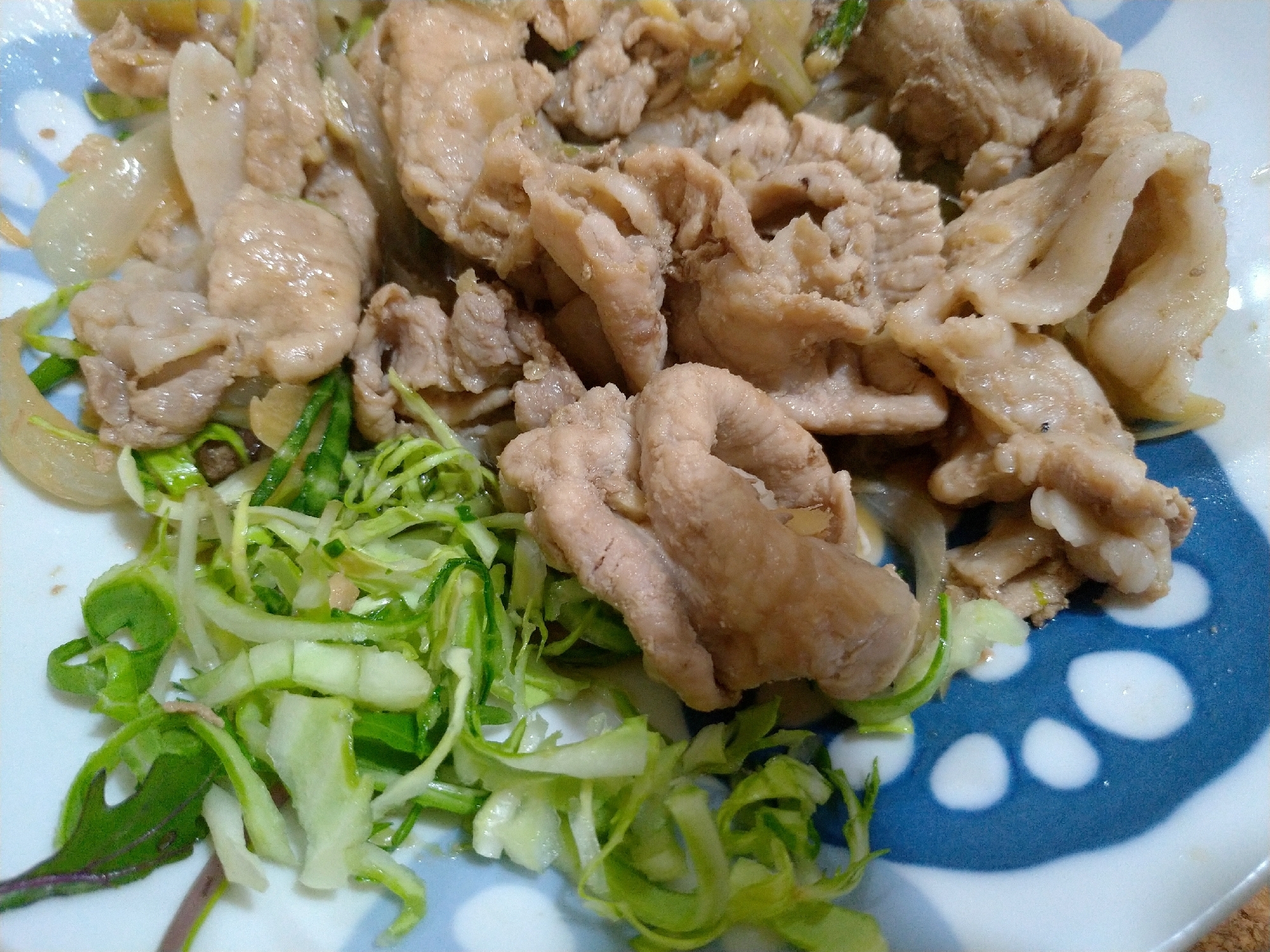 豚肉玉ねぎ生姜焼き