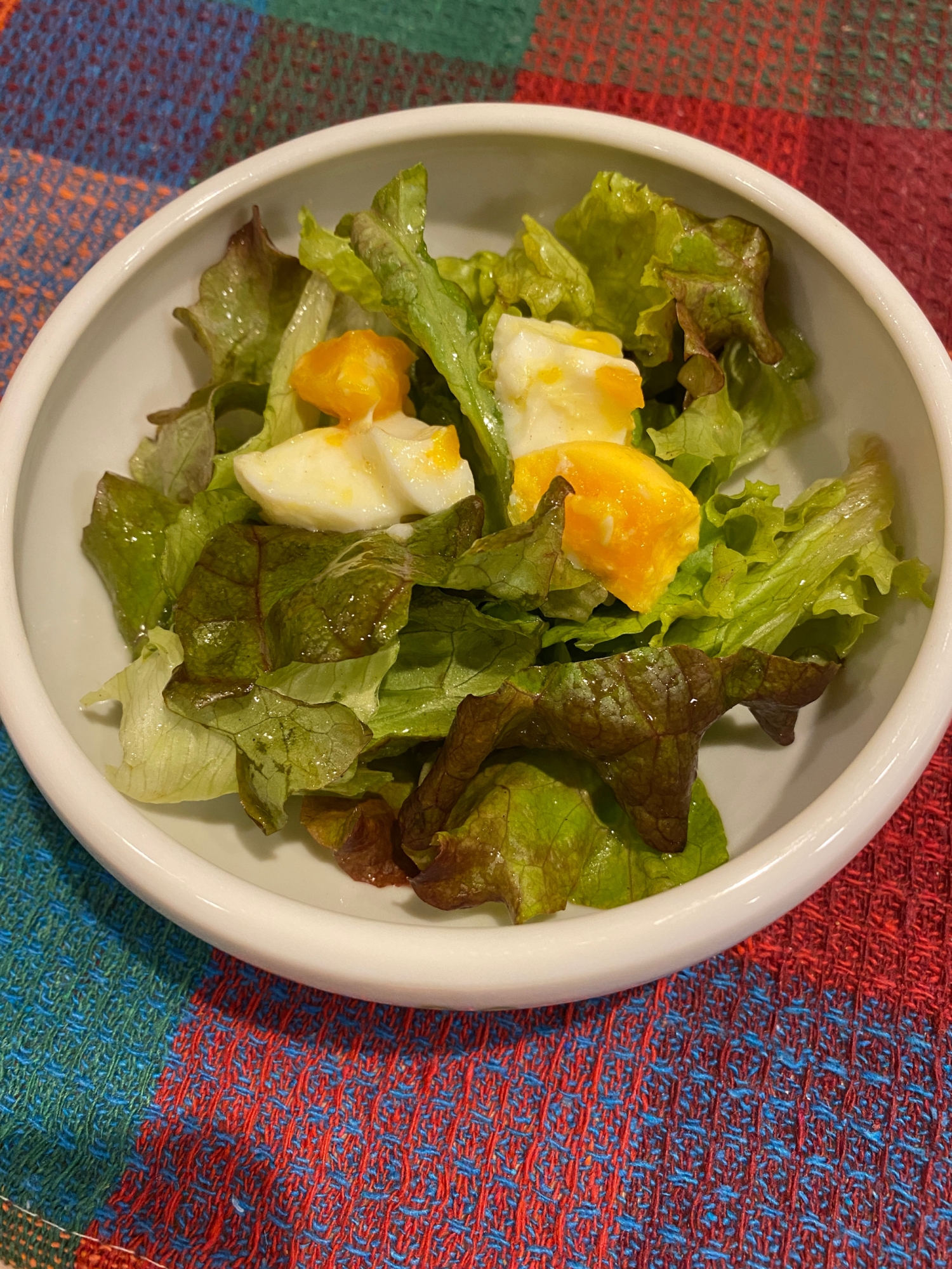 シンプル☆レタスと卵のサラダ