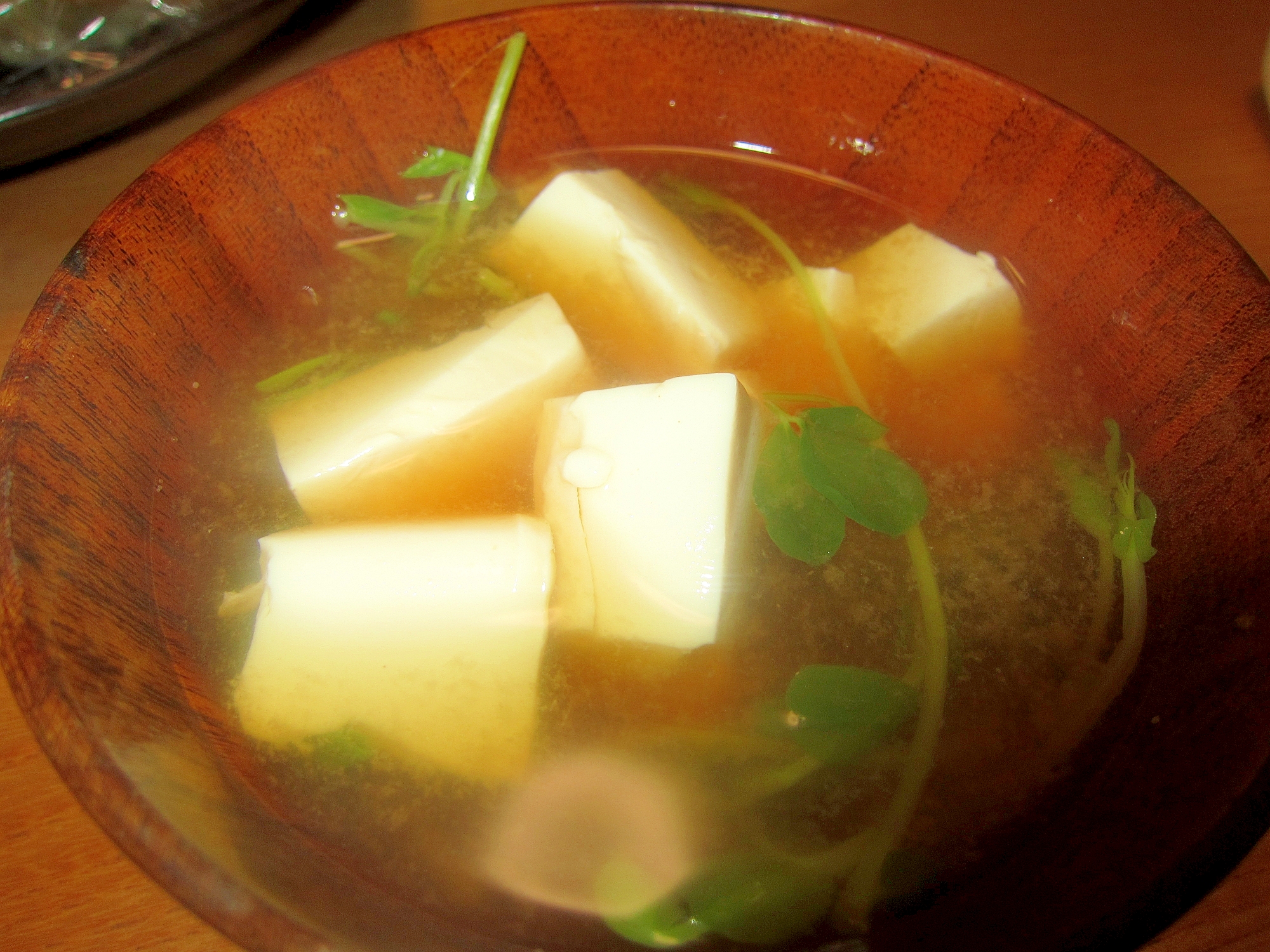 豆腐とかいわれ大根味噌スープ