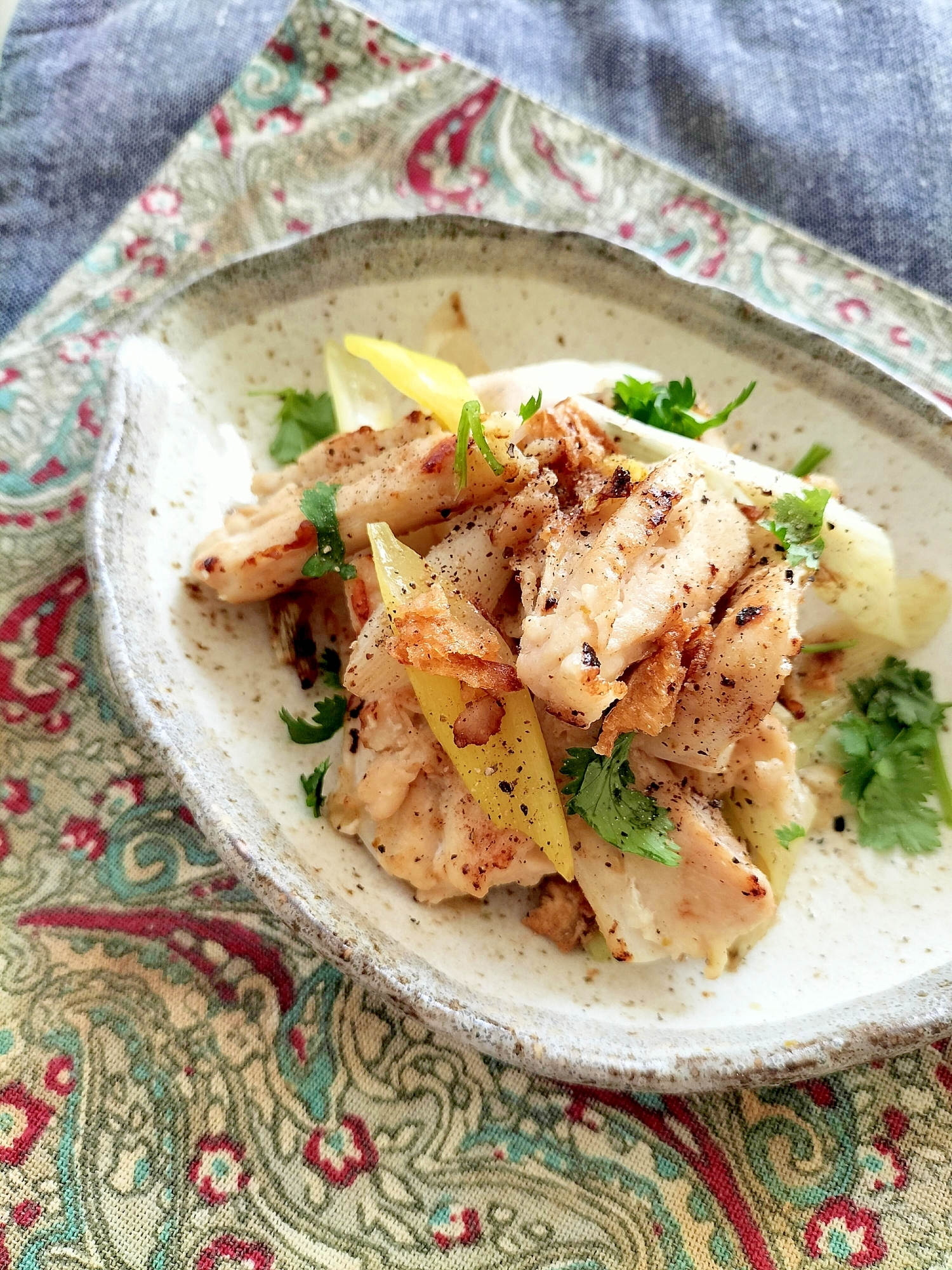 鶏なんこつとねぎの柚子胡椒炒め♪