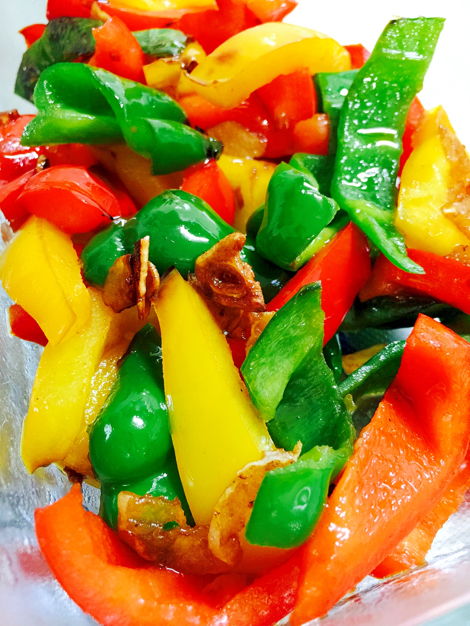 簡単お弁当おかず カラフルパプリカのガーリック炒め レシピ 作り方 By Toytoy Saori05 楽天レシピ 簡単お弁当おかず カラフルパプリカのガーリック炒め レシピ 作り方 By Toytoy Saori05 楽天レシピ