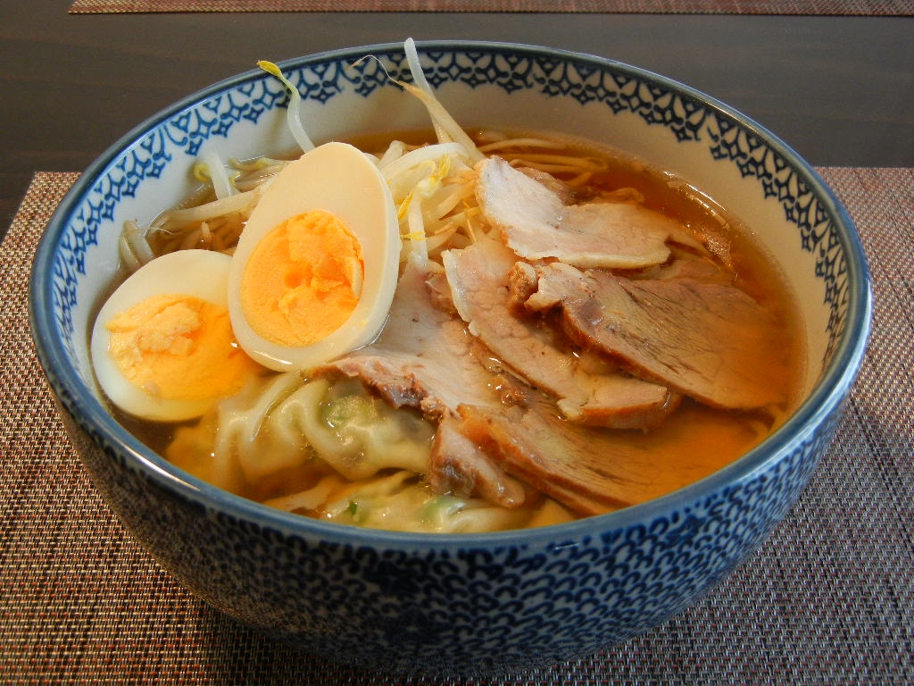 チャーシュー餃子ラーメン