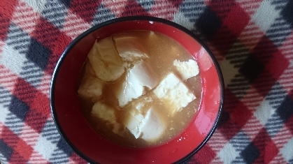 豆腐玉ねぎ味噌汁