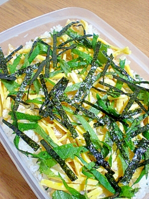 おせちの残りで サラダかずのこばら寿司 レシピ 作り方 By ぺるく ろ 楽天レシピ