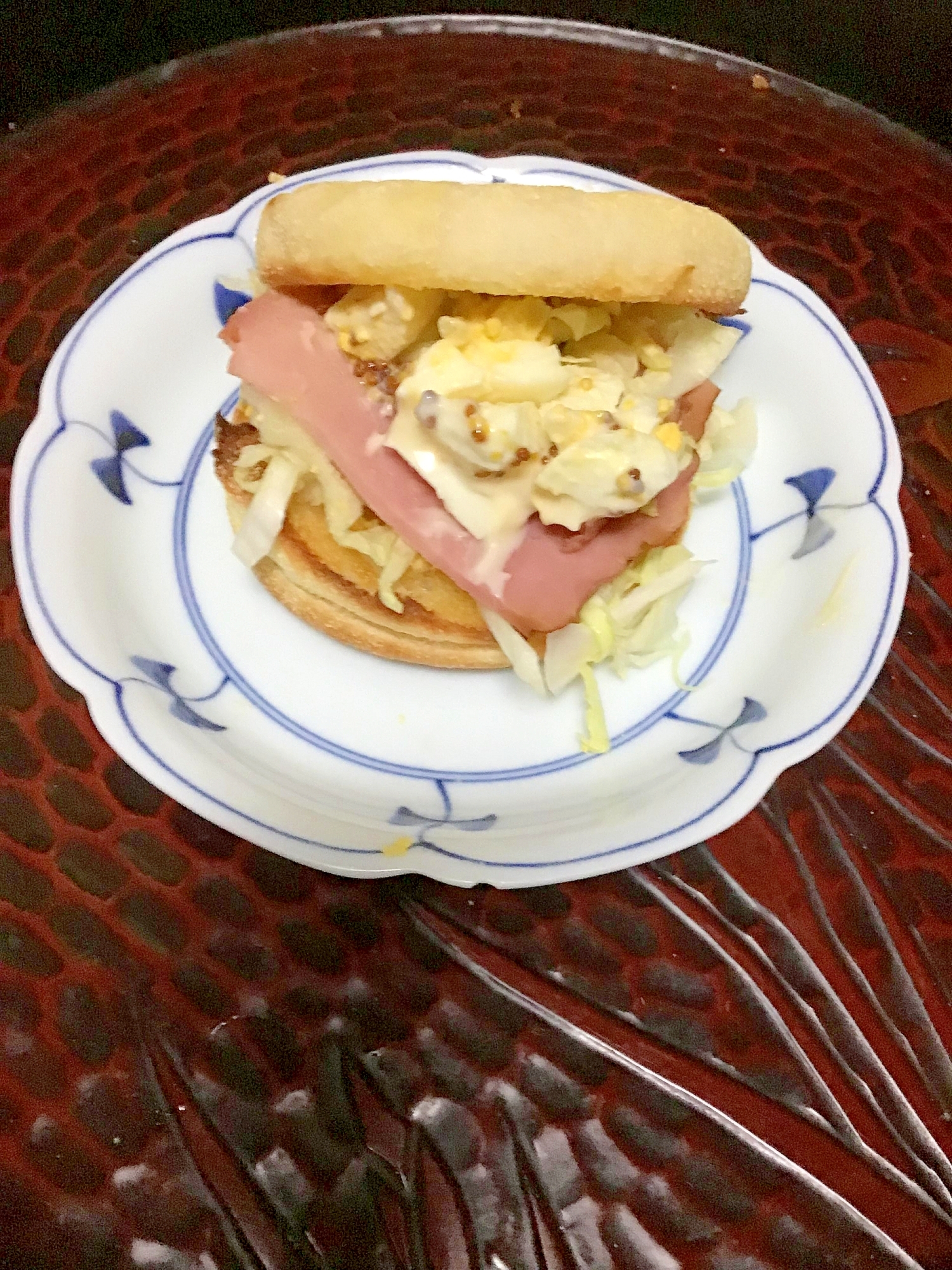 タマゴ焼豚イングリッシュマフィン。