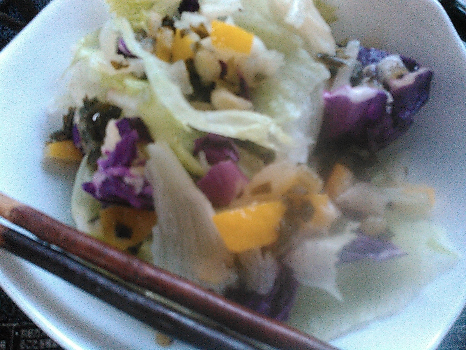 柚子とレタス紫キャベツのサラダ