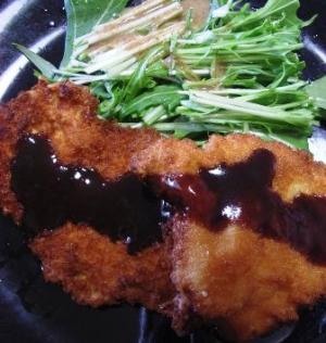 ステーキスパイスで作る鶏の胸肉のチキンカツ