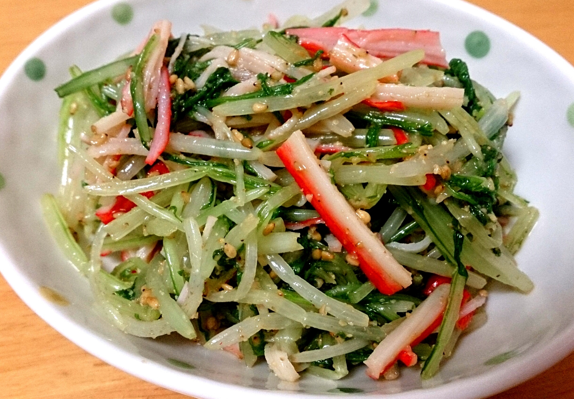 シャキシャキ♪水菜とカニカマの胡麻和え☆