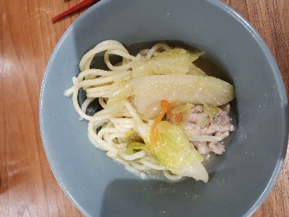 豚肉と白菜ときくらげのちゃんぽん麺