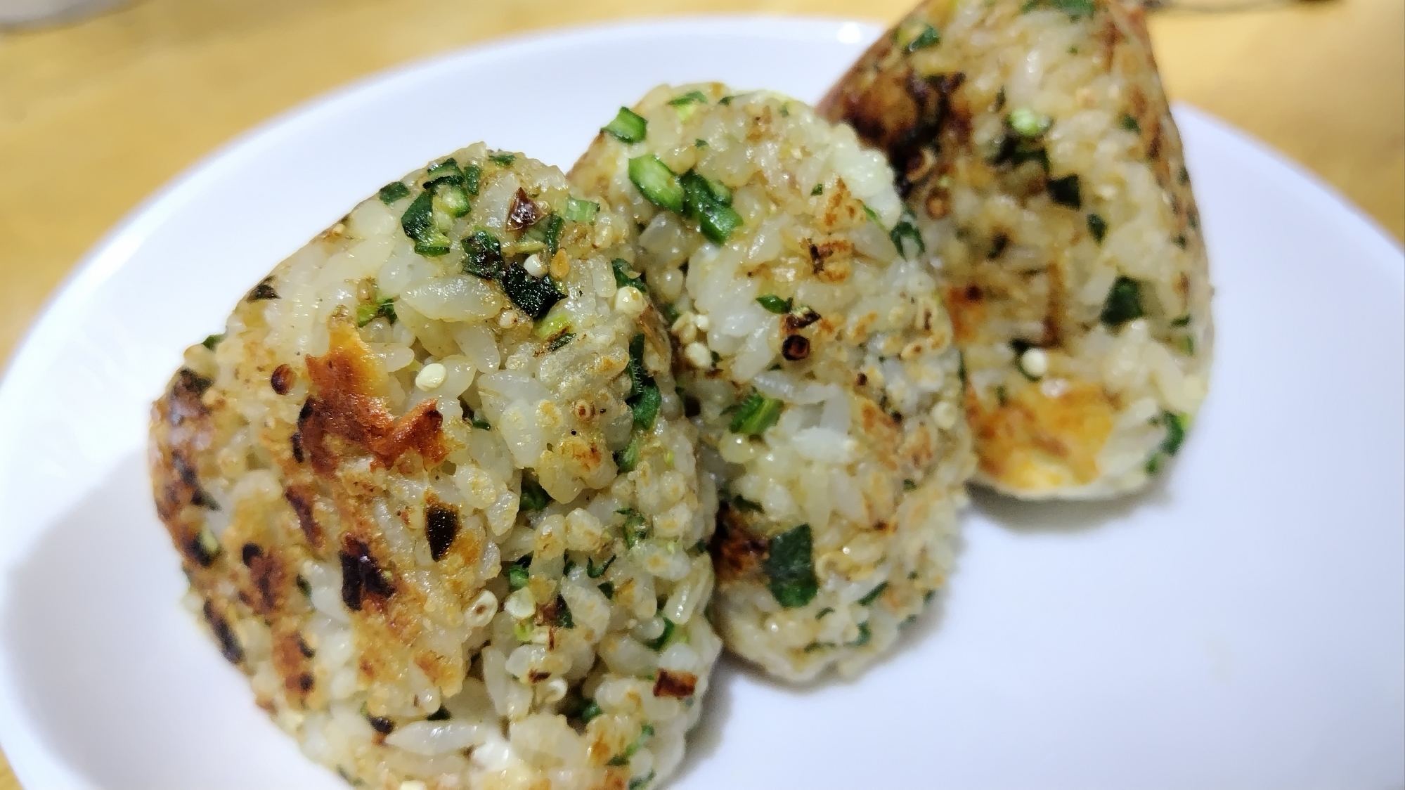 オクラご飯の焼きおにぎり