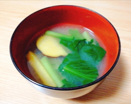小松菜は鍋に直接入れましたが、さつまいもと合っていて美味しかったです(*^-^*)
