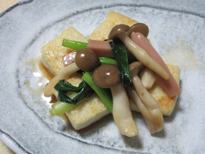 豆腐も主菜に～～野菜をのせて