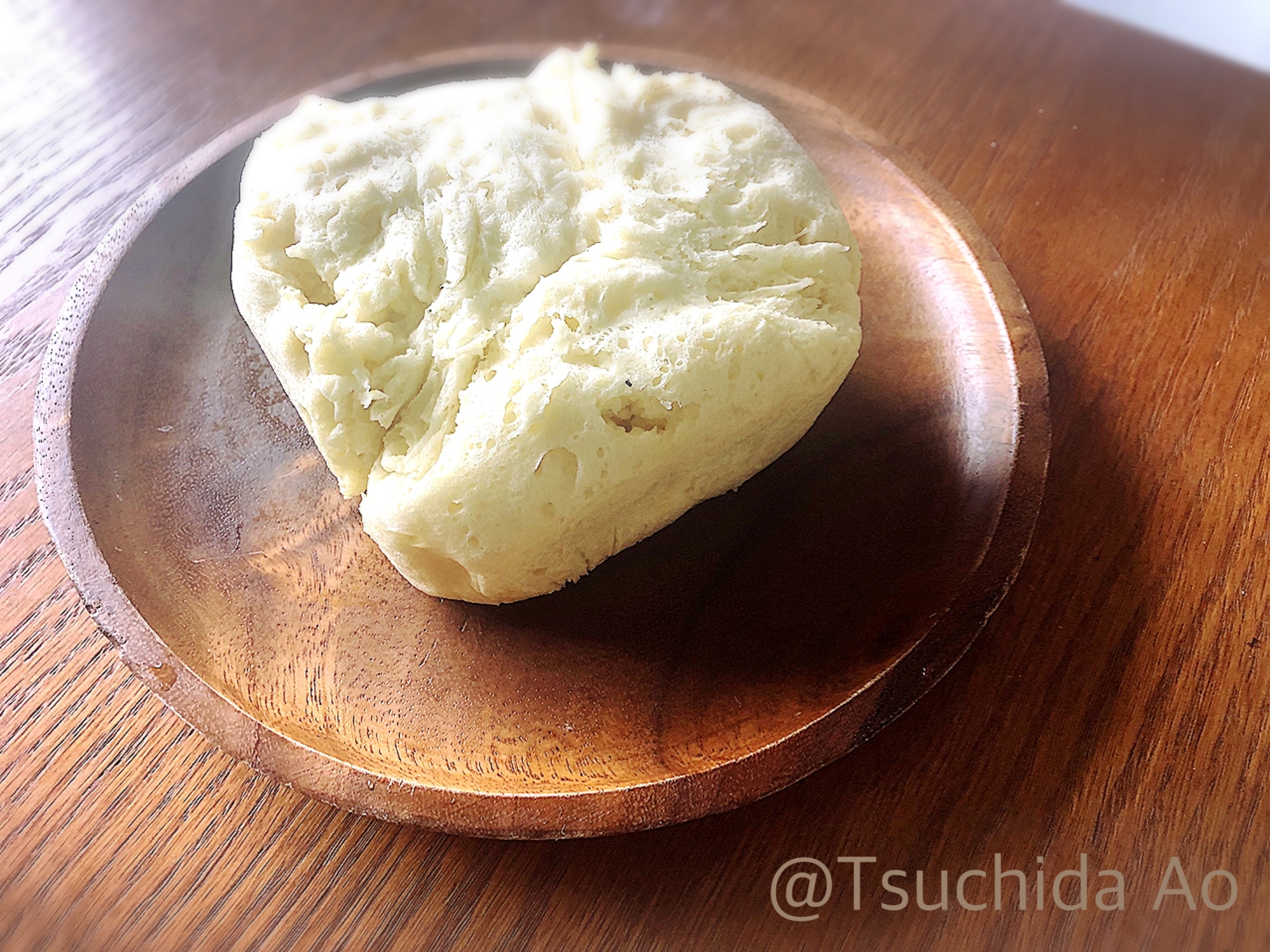 アイラップ使用で簡単!材料3つで焼きたてパン