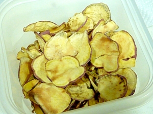 材料2つ!!レンジでヘルシーさつまいもチップス