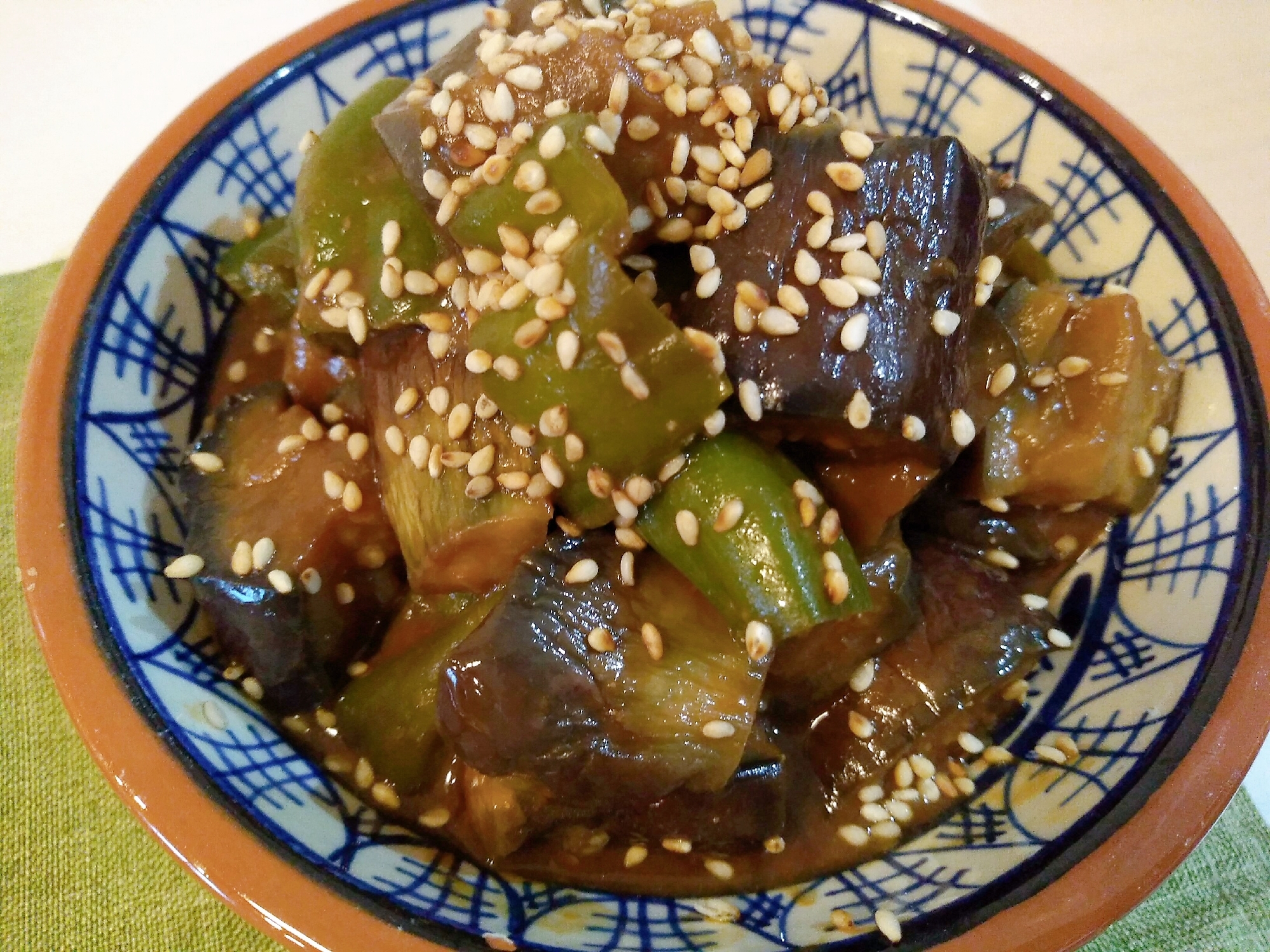 レンジで簡単♪とろとろ茄子の味噌煮