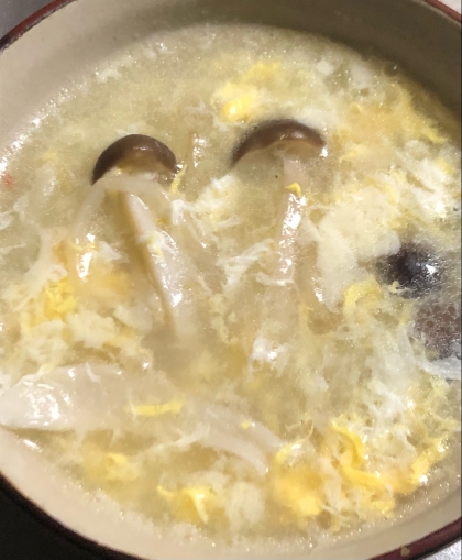 もやしとしめじの中華卵スープ