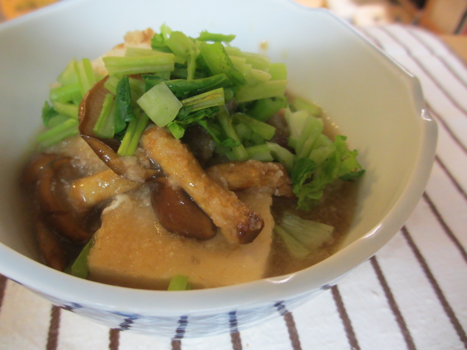 豆腐となめこのカブおろし煮