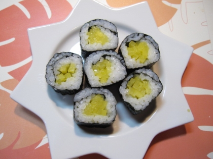 mimiさん、お漬け物と～っても美味しかったです(*^v^*)
それで、早速mimiさんのおしんこ巻きを作りました♪
今日の朝食です(*^-^*)