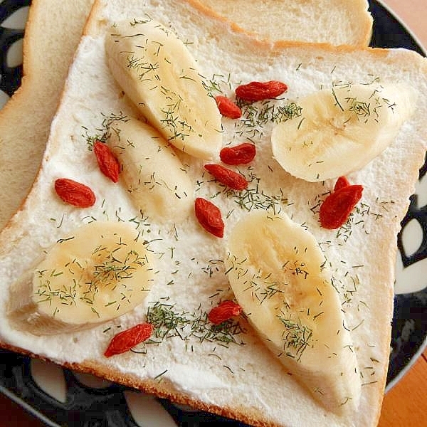 ５分❤ホイップクリーム&バナナのサンドイッチ♪