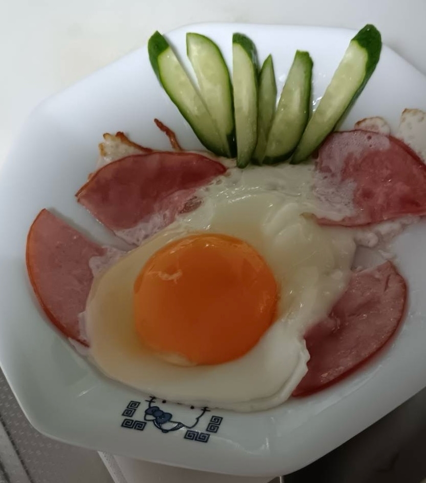 ハムエッグ