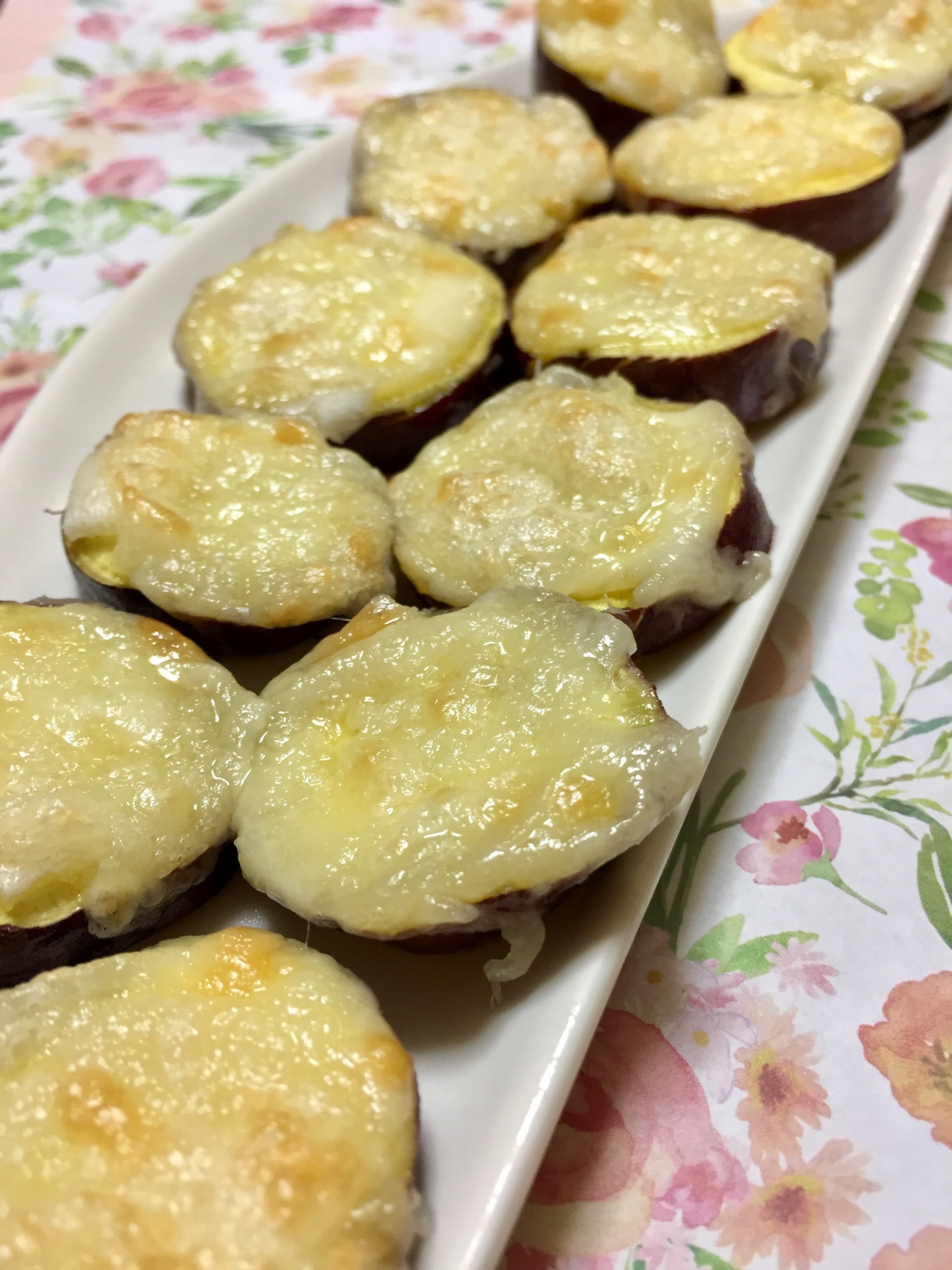 さつまいもの餅チーズ焼き☆