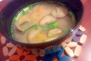 かぼちゃとなすの味噌汁