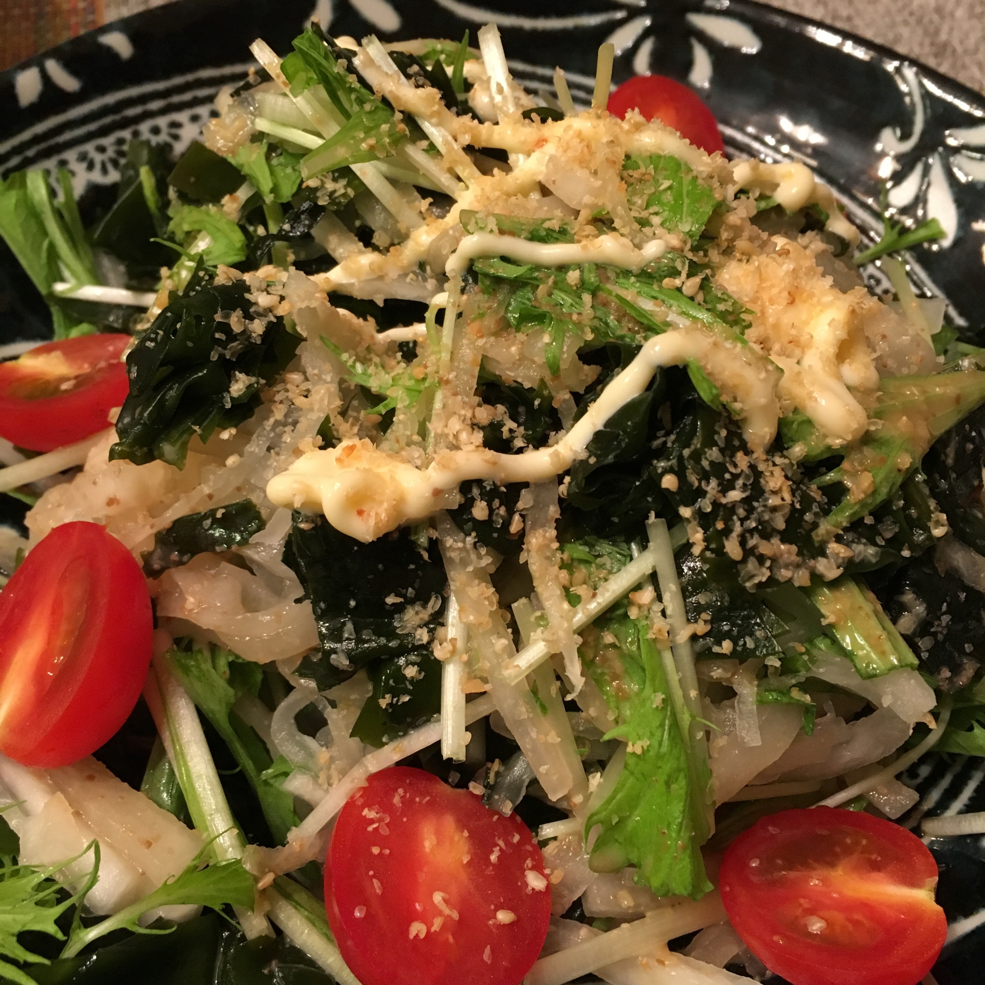 大根と水菜とワカメのサラダ