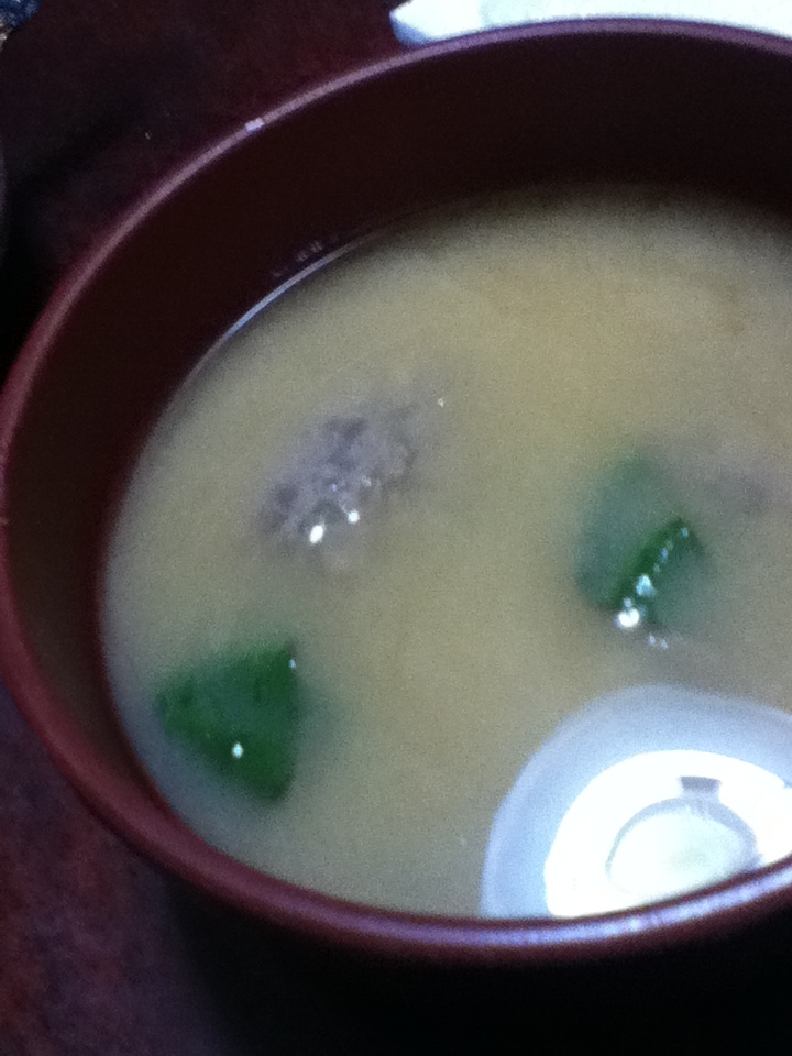 小松菜とマグロのつみれ汁