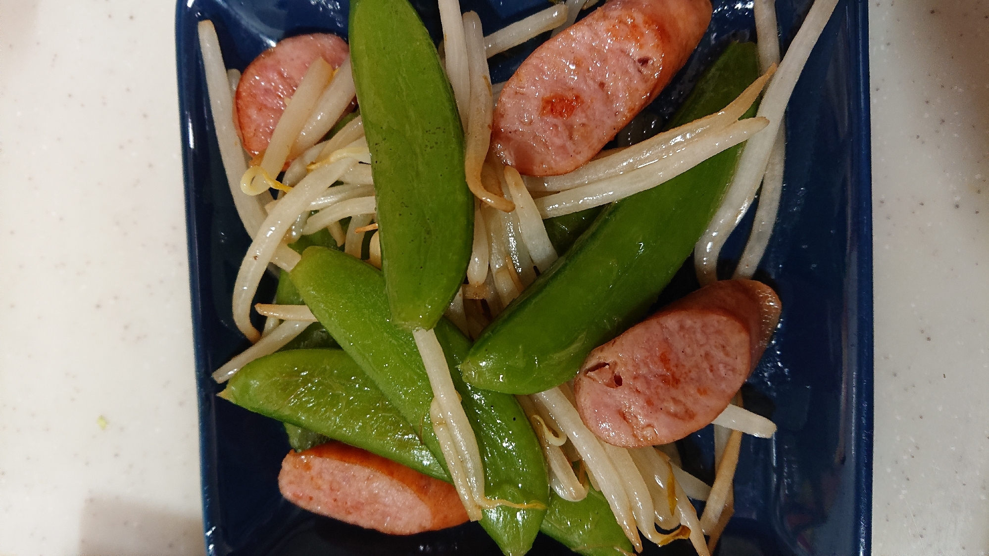 超簡単！！スナップえんどうとウインナーの炒めもの
