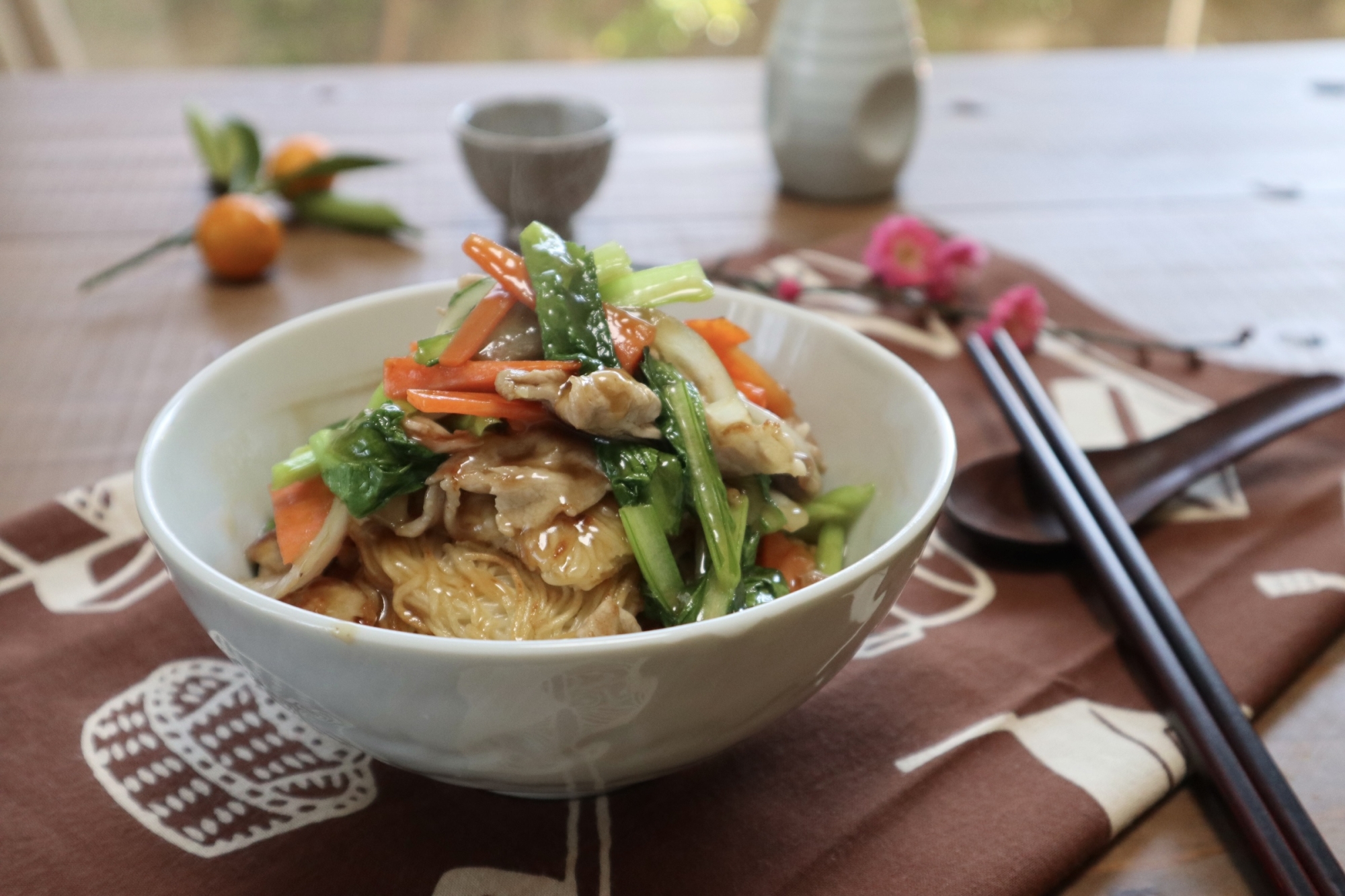 お焦げそうめんの肉野菜あんかけ