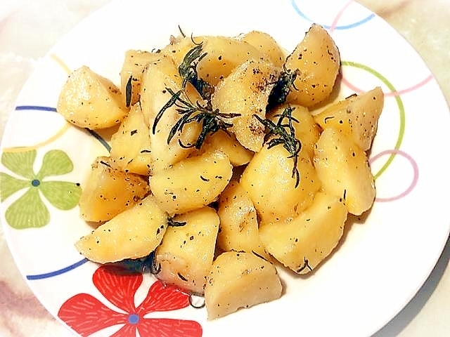 ローズマリー使い切り!ハーブポテト♪