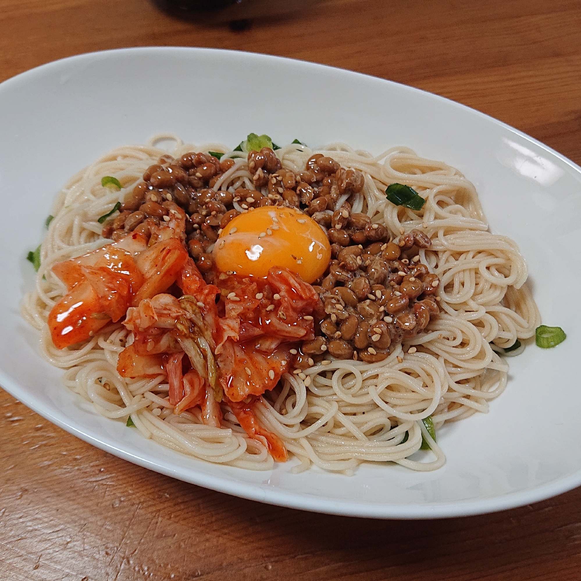 そうめんの納豆キムチ油そば