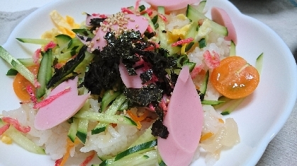 魚肉ソーセージでちらし寿司、アリですね◎ギョニソのピンクが「お花みたい」と娘から好評♡美味しいレシピ、ありがとうございました(*´ᴗ`*)