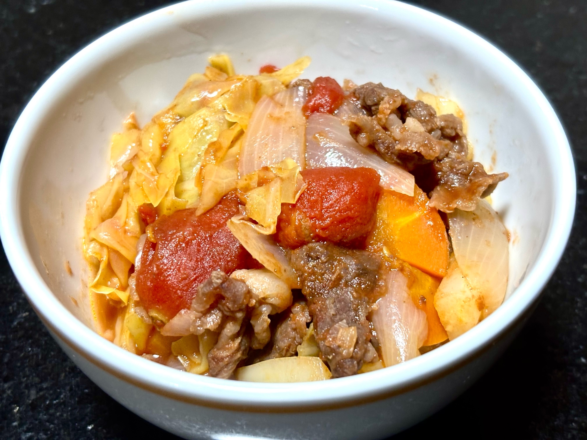 生野菜に飽きたらスイッチポン！野菜と牛肉煮込み