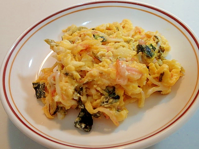 韓国海苔とシーサラダと高菜漬けの卵炒め