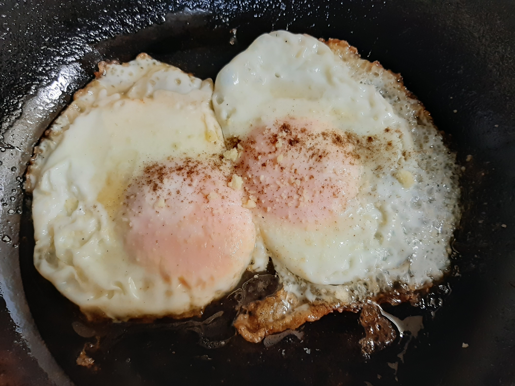 キャンプに 簡単目玉焼き