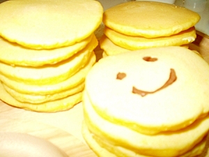 かぼちゃのパンケーキ ハーシーでスマイルplus レシピ 作り方 By くれぱす ぬりえ 楽天レシピ