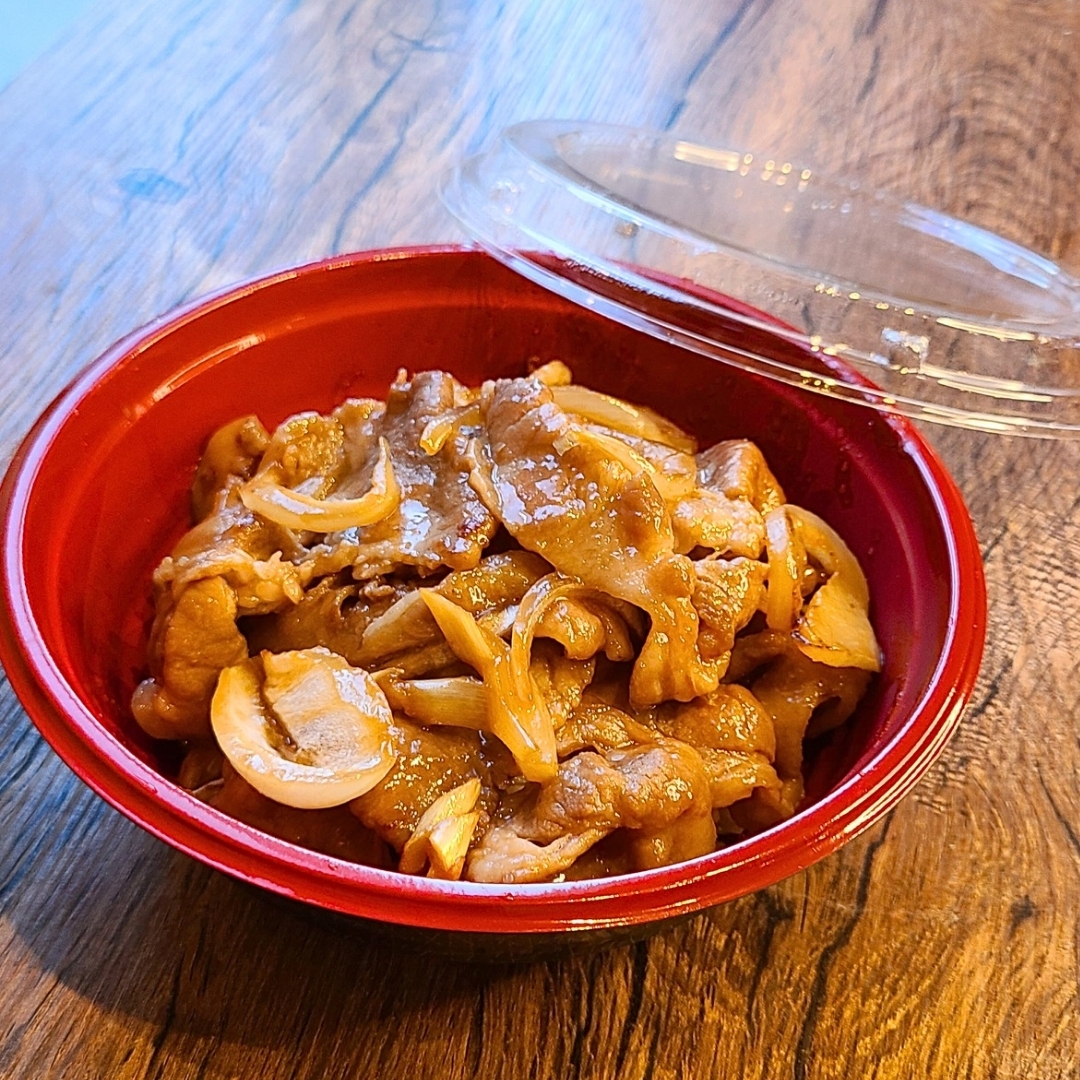 生姜焼き丼　テイクアウト風弁当