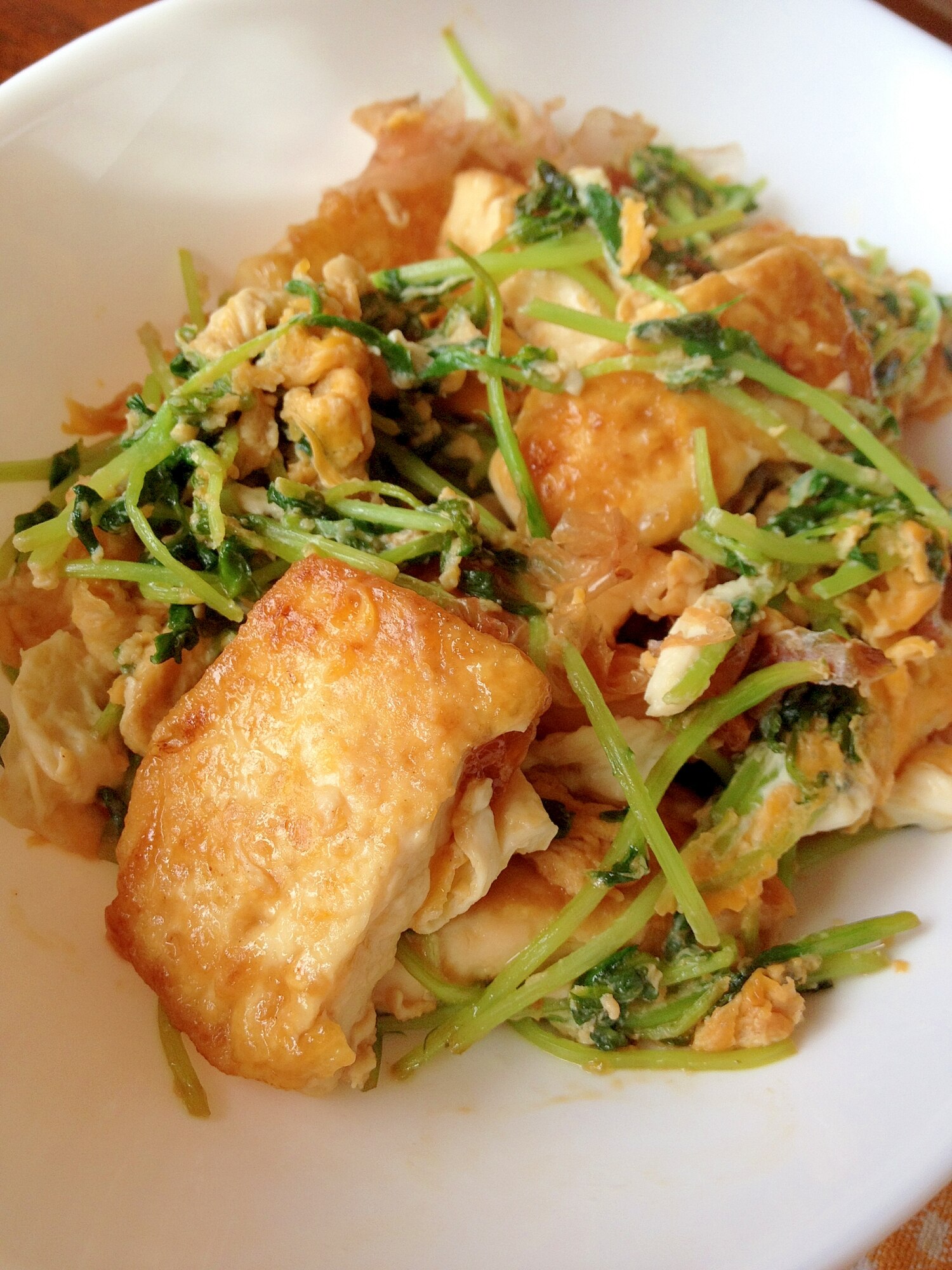 豆腐 豆苗のチャンプルー レシピ 作り方 By ななじまる 楽天レシピ