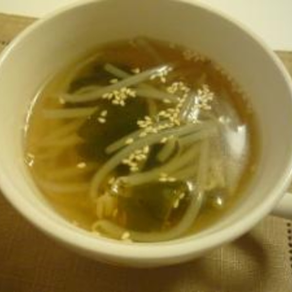 包丁いらず もやしとわかめのコンソメスープ レシピ 作り方 By めいそうまま 楽天レシピ 包丁いらず もやしとわかめのコンソメスープ レシピ 作り方 By めいそうまま 楽天レシピ