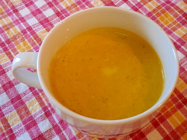 冷凍かぼちゃで簡単、時短☆かぼちゃの冷製スープ☆