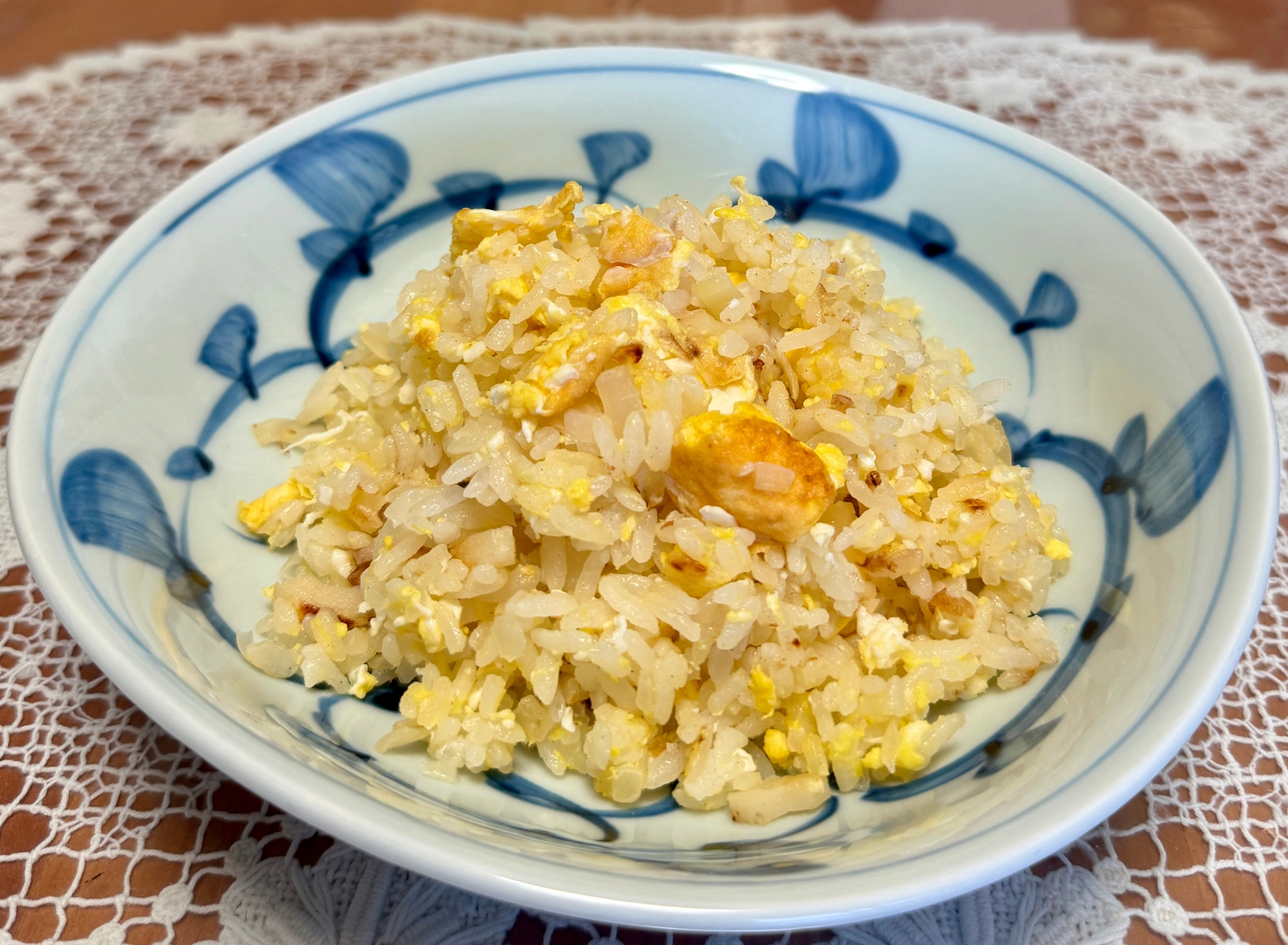 たくあんと玉葱とちくわと卵の☆焼き飯(ﾁｬｰﾊﾝ)