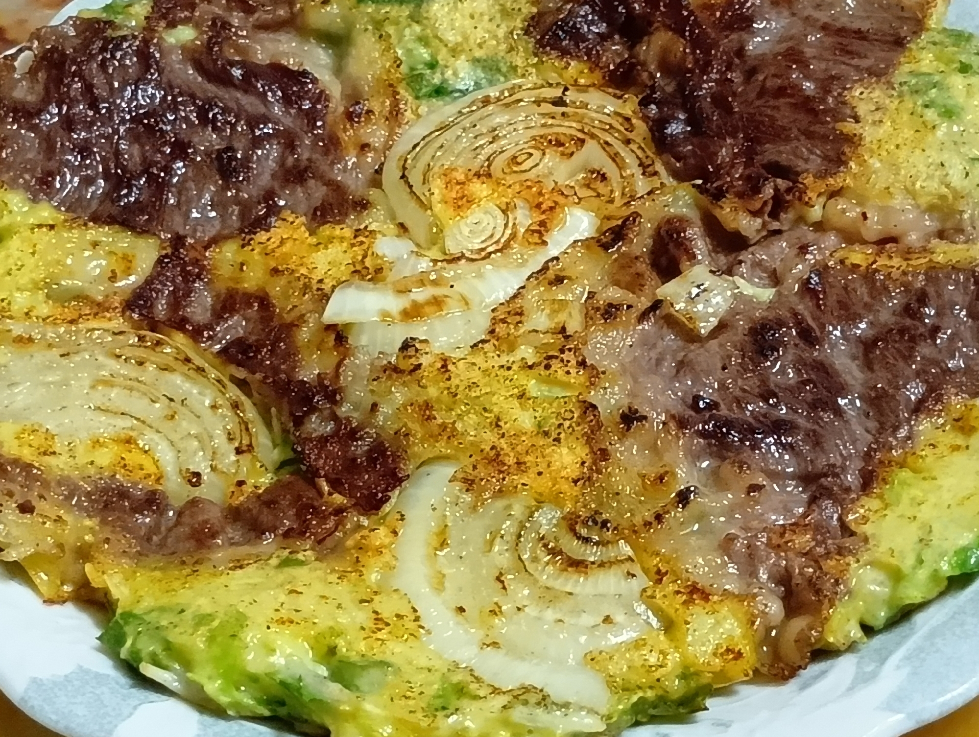新玉葱と牛バラスライス de お好み焼き