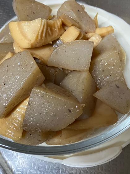 こんにゃくと筍の煮物