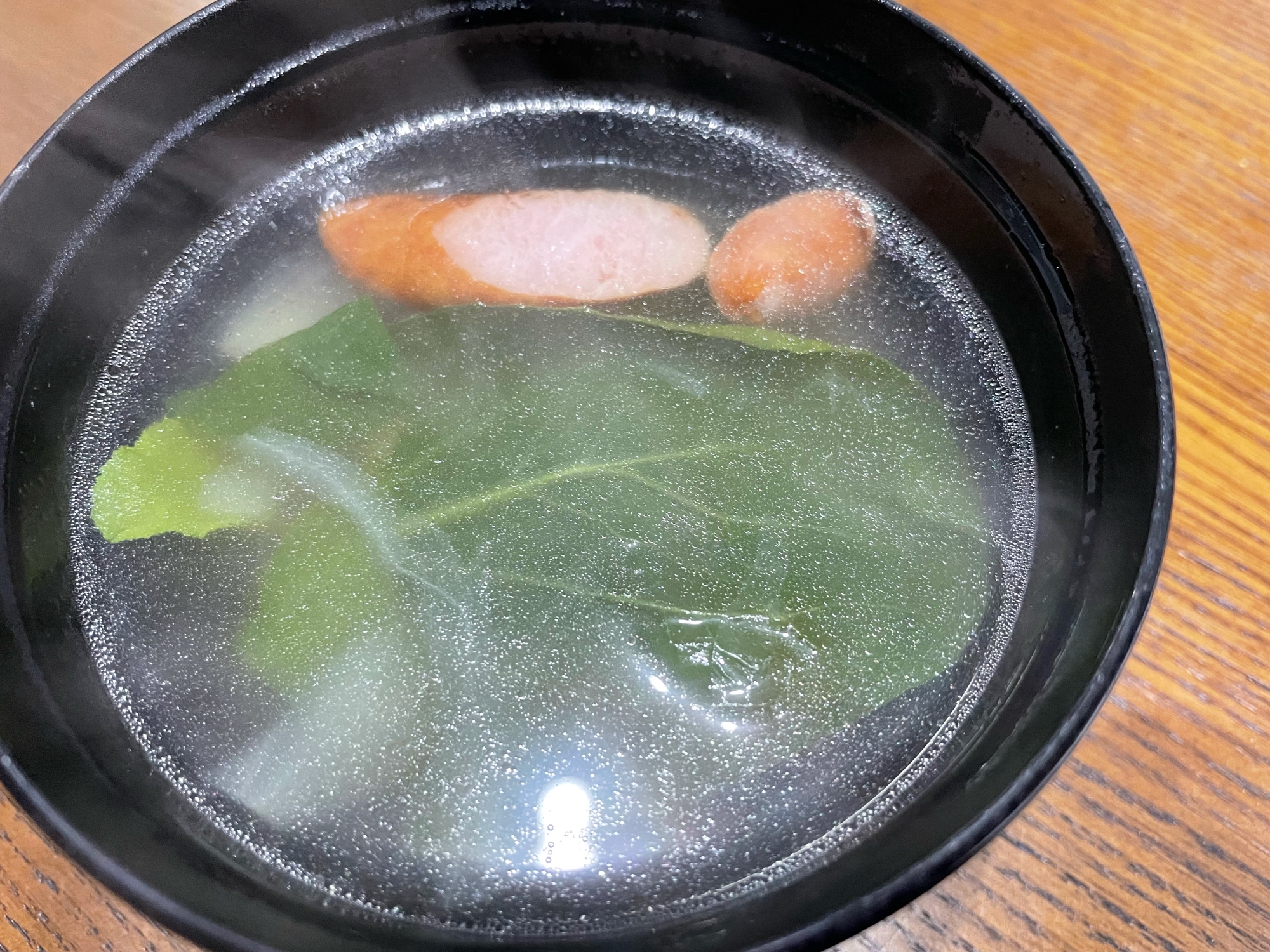 ウィンナーと青梗菜のスープ